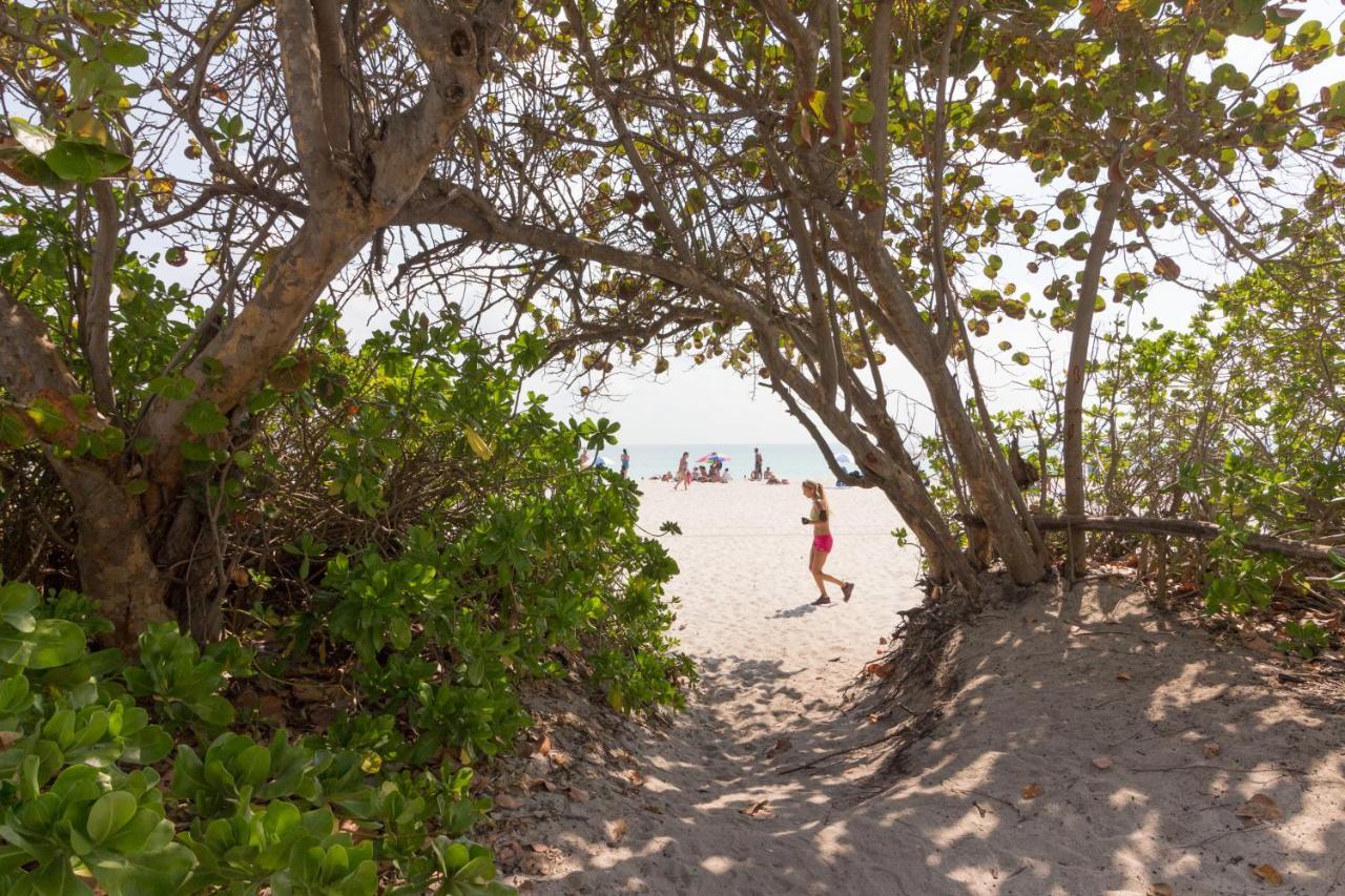 Castle Beach: Rumba Suite Маямі-Біч Екстер'єр фото